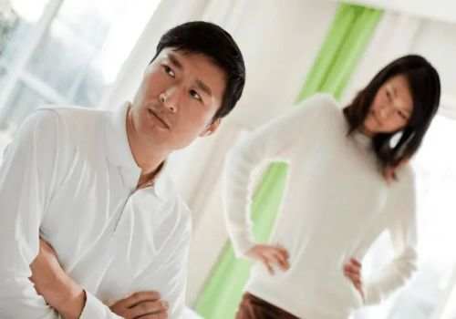 成都出轨取证：男22女20能够结婚证吗
